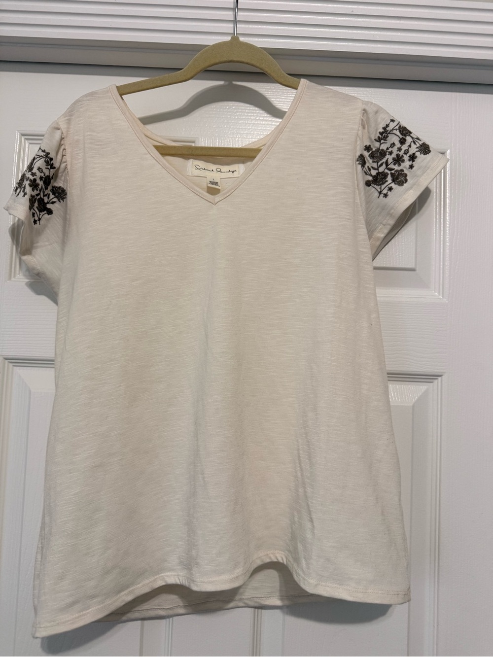 French Laundry Cream Short-Sleeve V-Neck Tee with Black Floral Sleeve Embroidery
